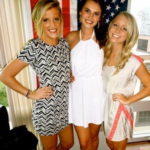 Black and white patterned mini dress